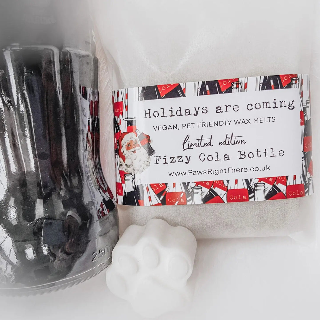 Paws Right There - Holidays are Coming Wax Melts